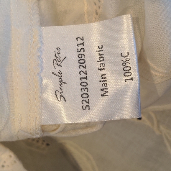 Simple Retro Victoria 100% Cotton Ruffle Mandarin Shirt - Picture 8 of 8